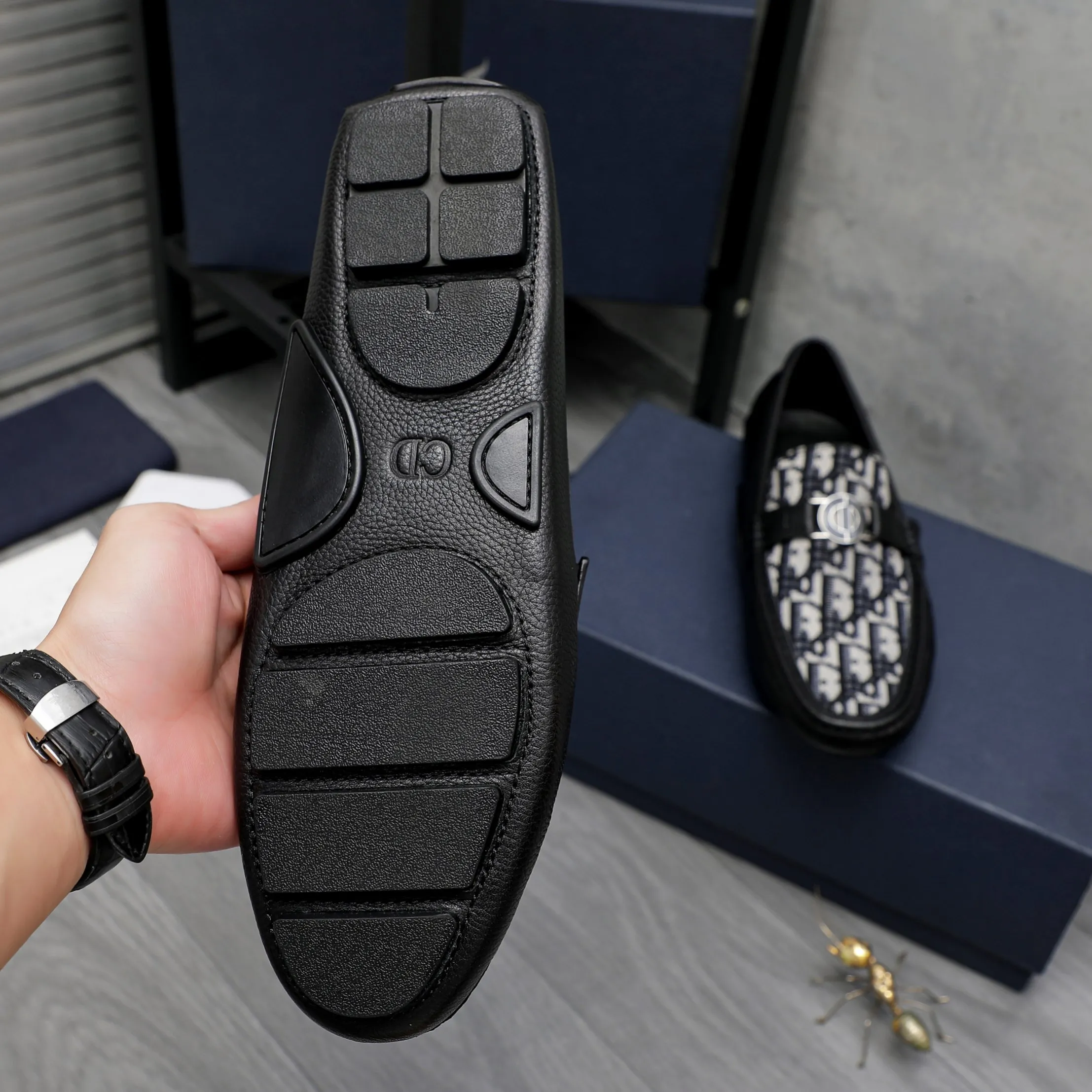Men's shoes 💰400 Product trademark: Dior "Dior" casual slip-on shoes Regular size: 38-45 (45 is custom-made and non-returnable) Product materials: Selected cowhide stitching breathable woven upper, pigskin lining, rubber outsole